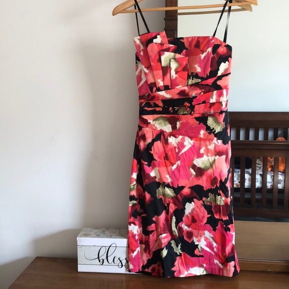 Floral cocktail dress - Picture 1 of 2